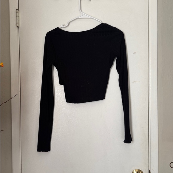 Princess Polly Black Ribbed Crop Top - Picture 3 of 5